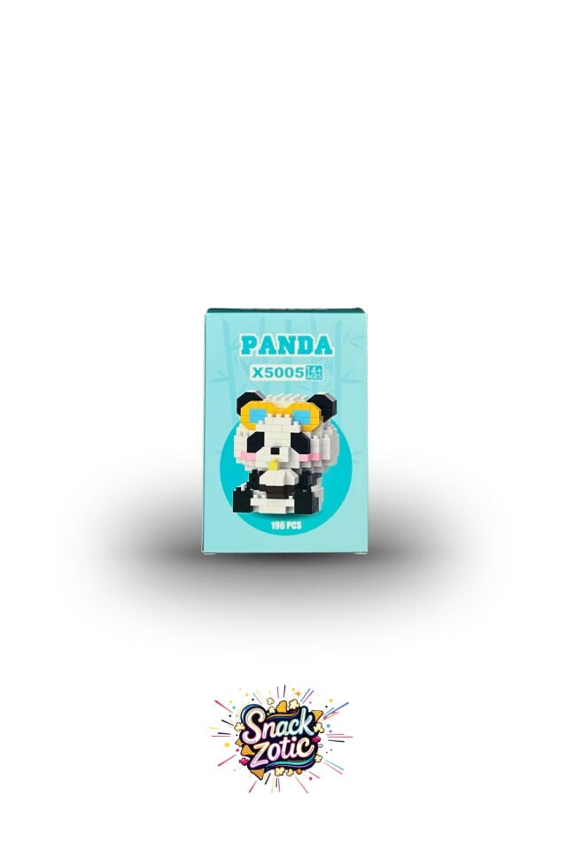 Gözlüklü Oturan Panda Bricks | Snackzotic